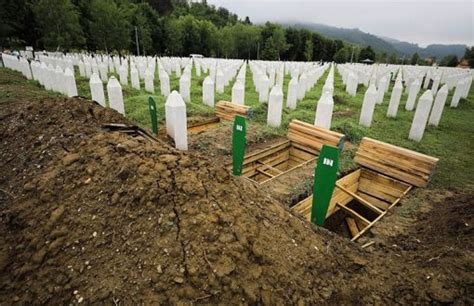 S­r­e­b­r­e­n­i­t­s­a­ ­K­a­t­l­i­a­m­ı­­n­ı­n­ ­2­4­.­ ­y­ı­l­ı­